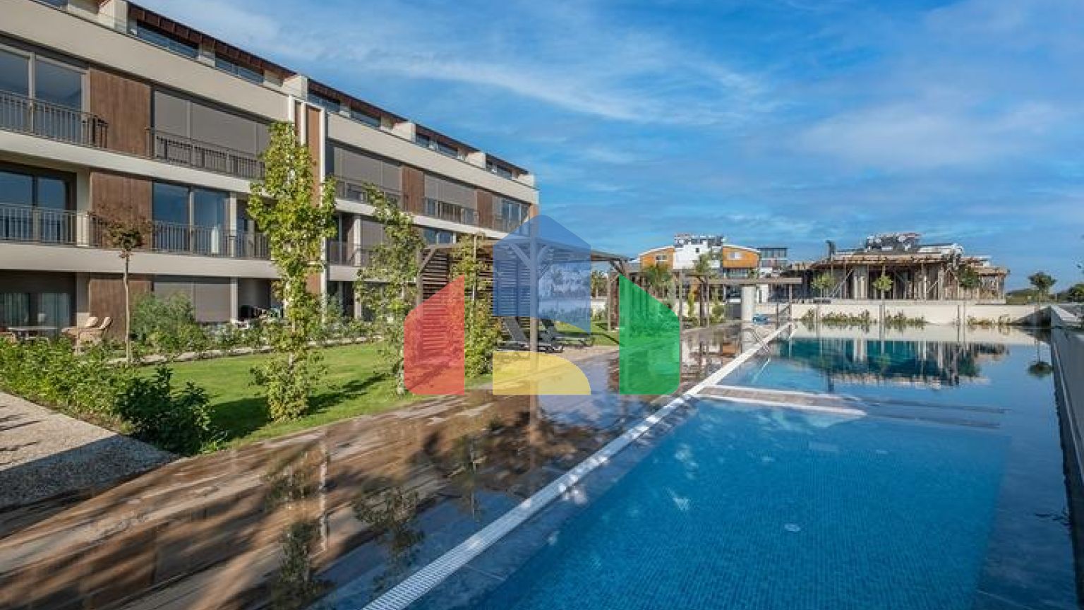 Новий житловий комплекс в районі Лара-Анталія