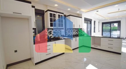 Вилла планировки 5+1 в районе Лара - Анталия