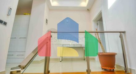 Квартира планировки 5+1 в микрорайоне Лара - Анталия
