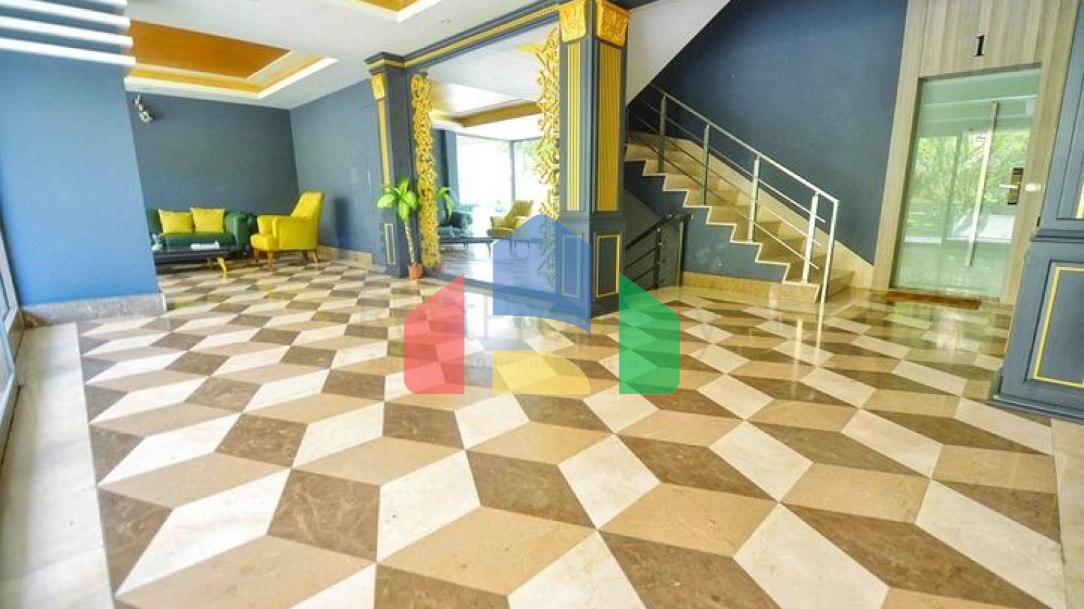 Квартира планування 5 + 1 в мікрорайоні Лара - Анталія