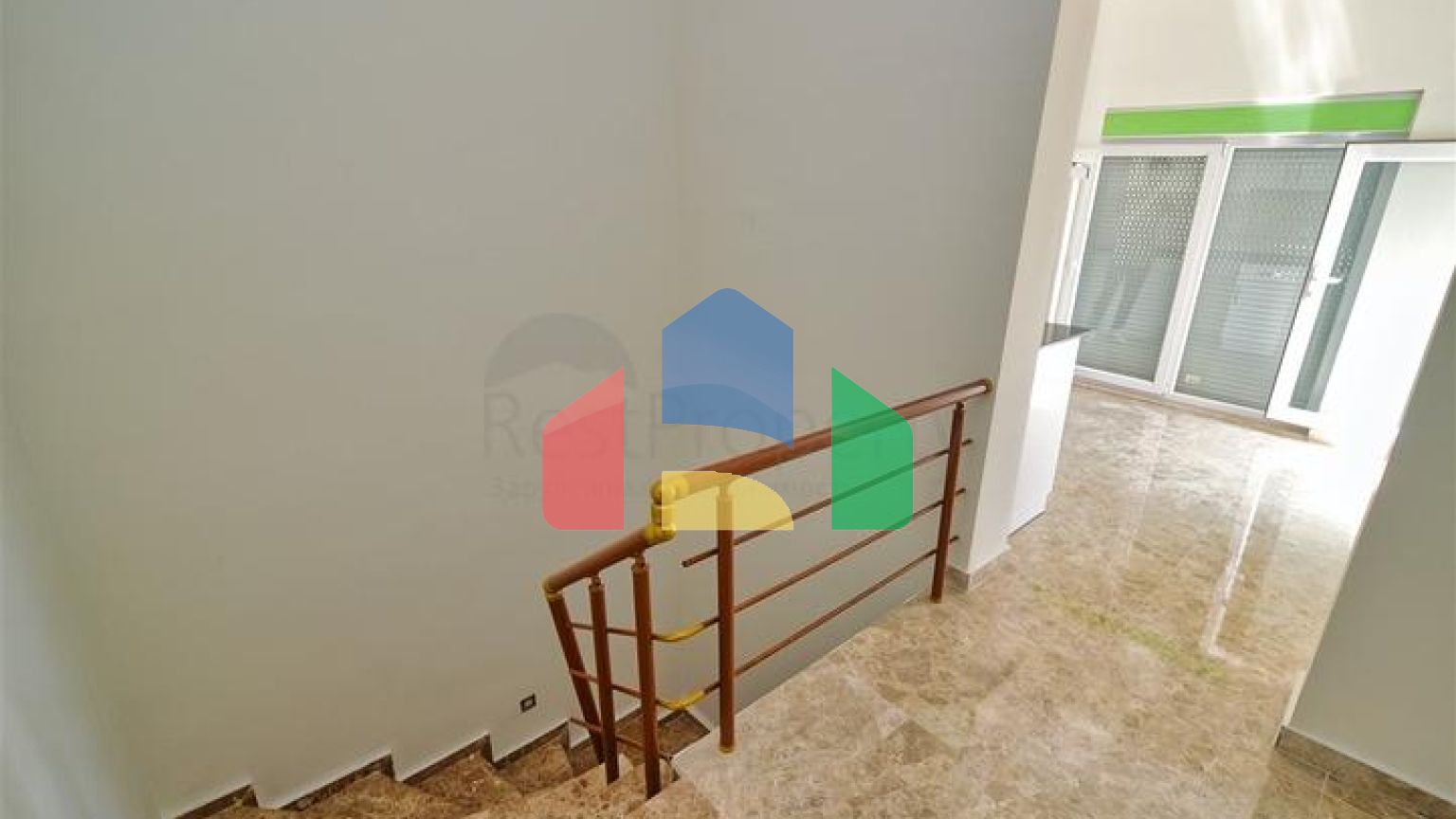 Квартира планировки 3+1 дуплекс в микрорайоне Гузельоба - Анталия