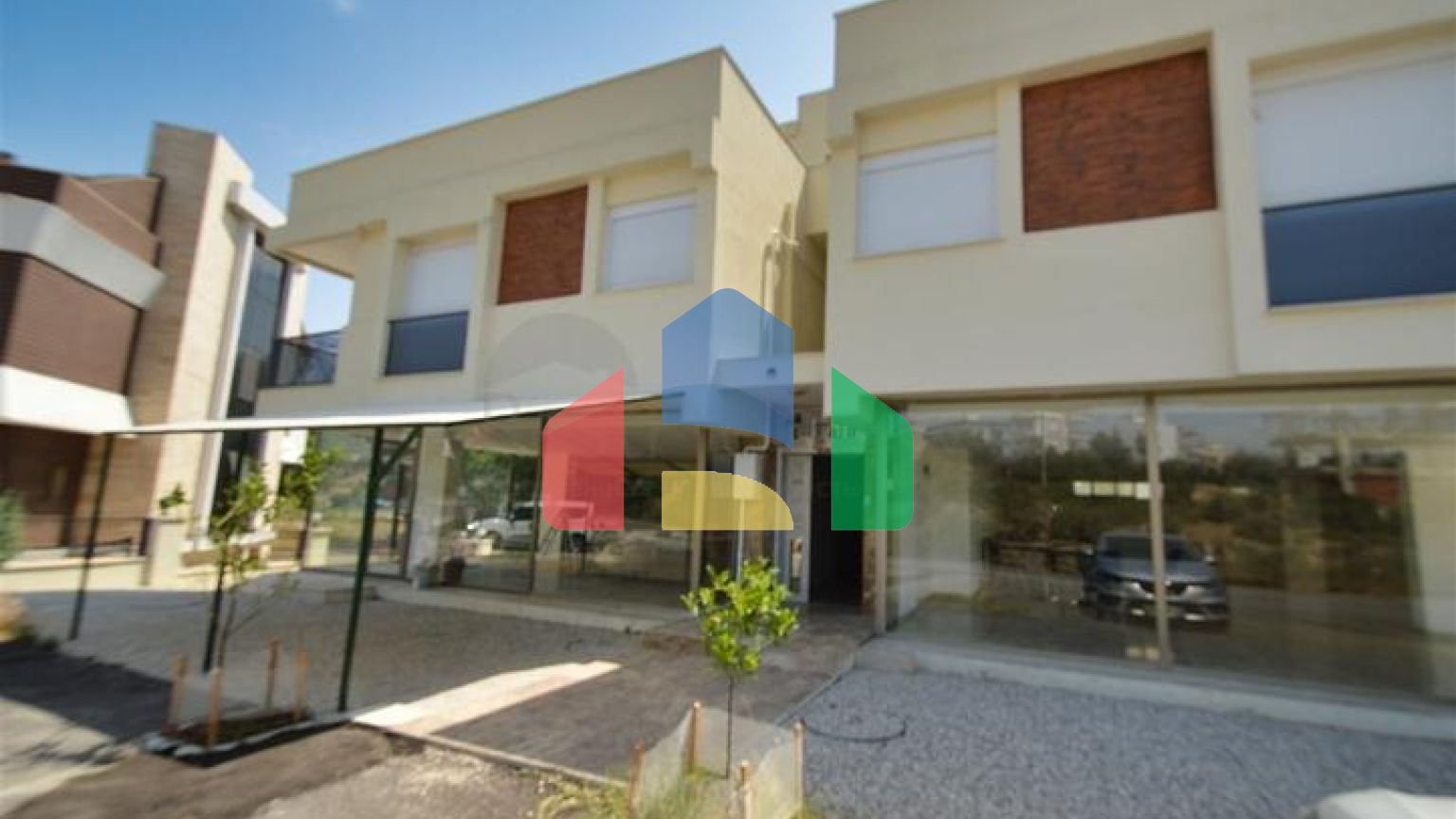 Квартира планировки 3+1 дуплекс в микрорайоне Гузельоба - Анталия