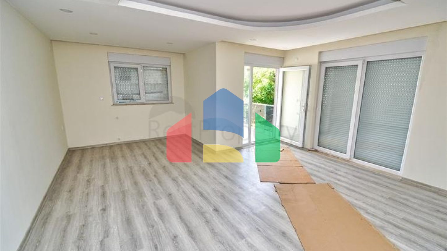 Квартира планировки 3+1 дуплекс в микрорайоне Гузельоба - Анталия