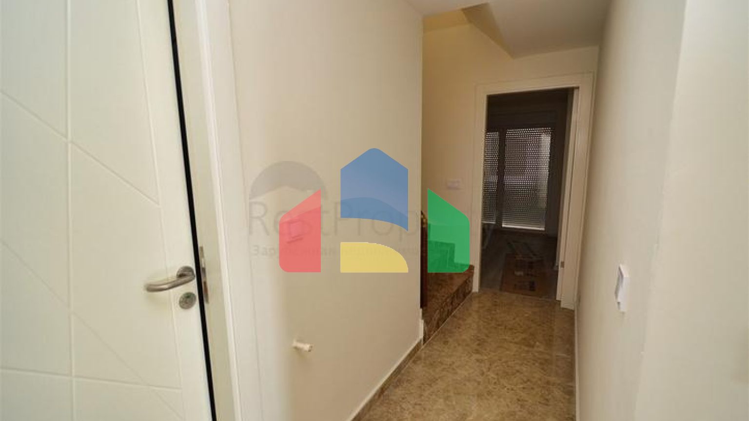 Квартира планировки 3+1 дуплекс в микрорайоне Гузельоба - Анталия