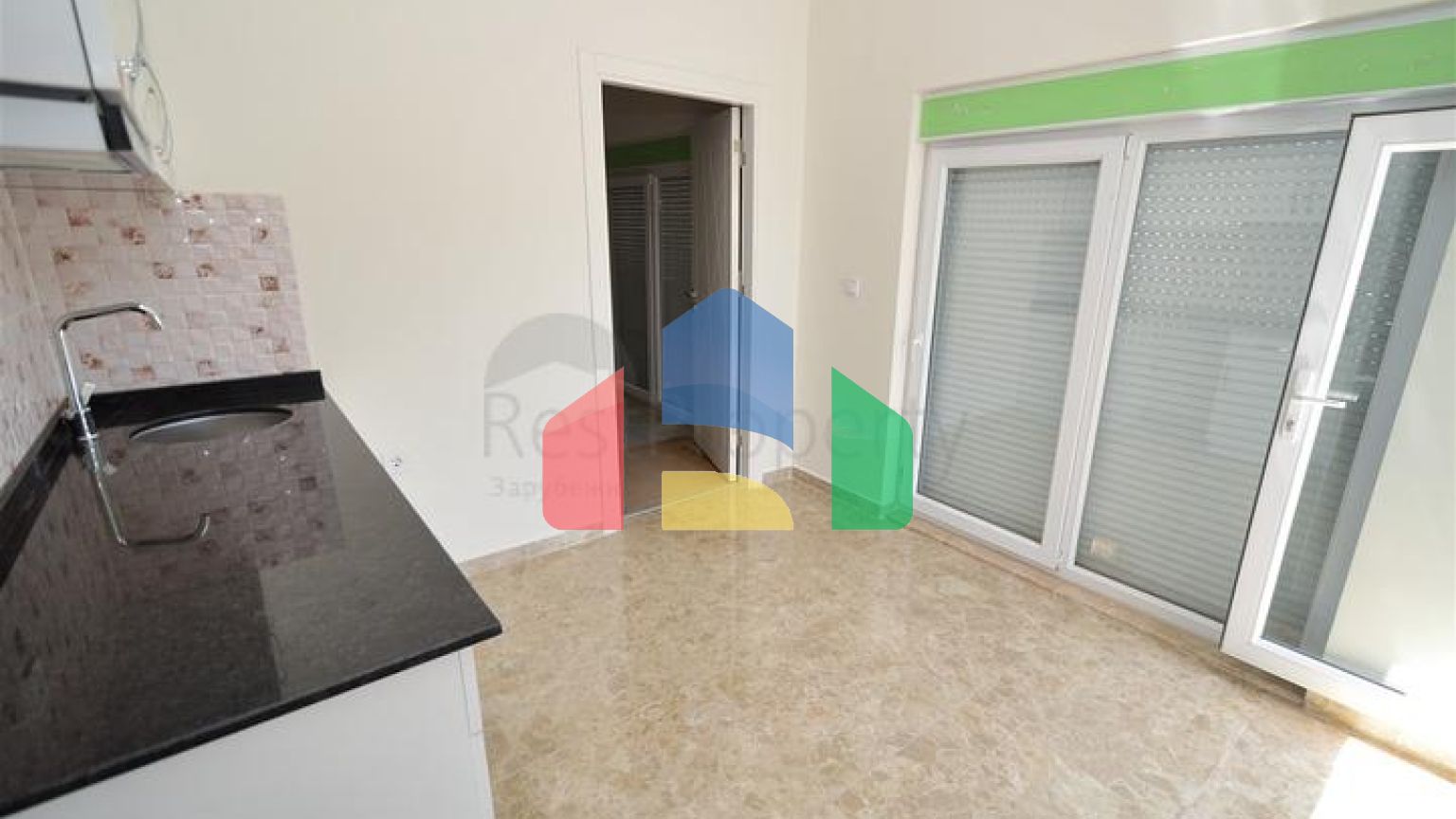 Квартира планировки 3+1 дуплекс в микрорайоне Гузельоба - Анталия