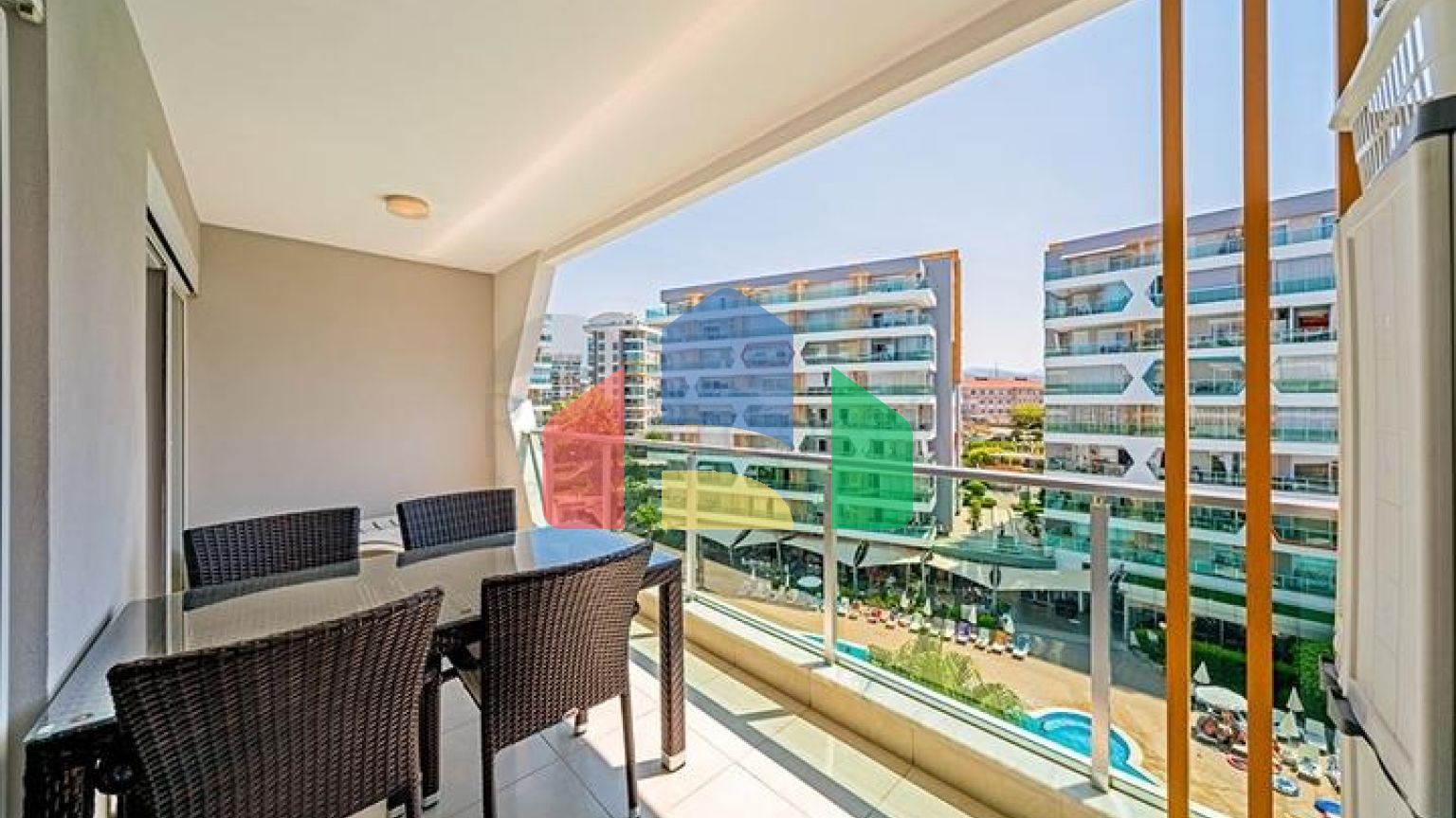 Квартира 1 + 1 в районі Авсаллар в 750 м від моря