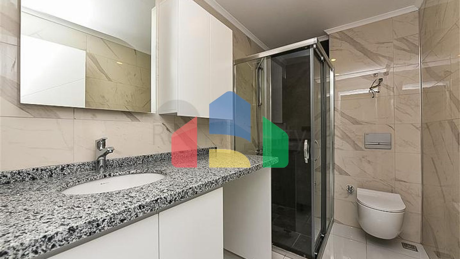 Двухкомнатная квартира в комплексе отельного типа