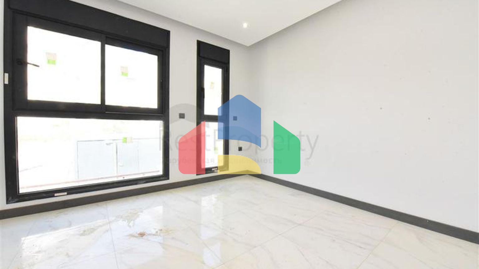 Вілла 4 + 1 для великої родини