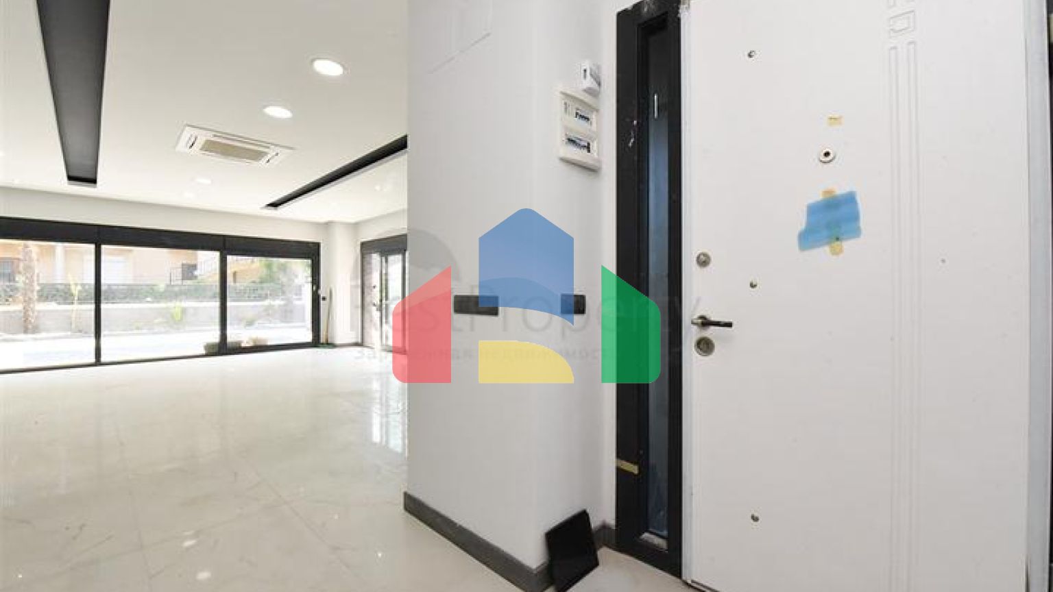 Вілла 4 + 1 для великої родини