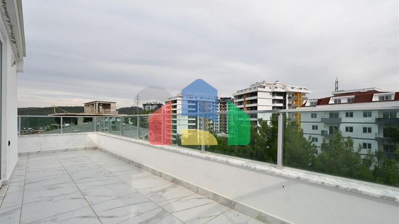 Пентхаус 3+1 в районе Авсаллар