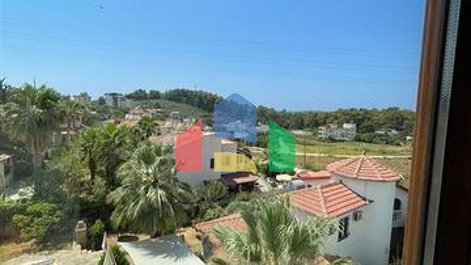 П'ятикімнатний пентхаус в Авсалларі з видом на море