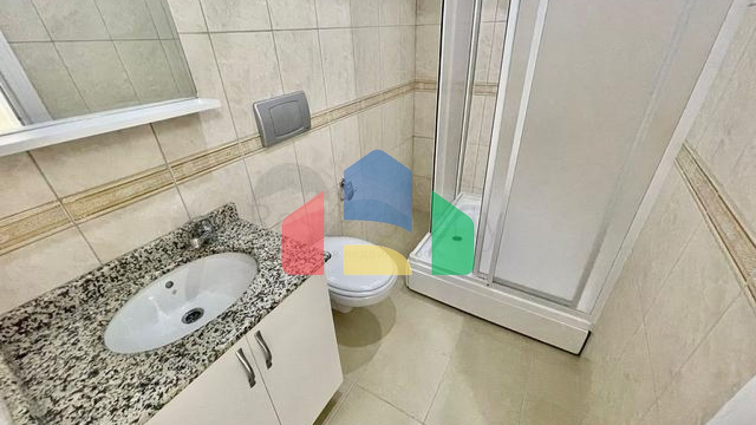 Просторий пентхаус 3 + 1 в районі Авсаллар