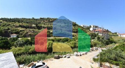 Вілла з басейном в районі Авсаллар