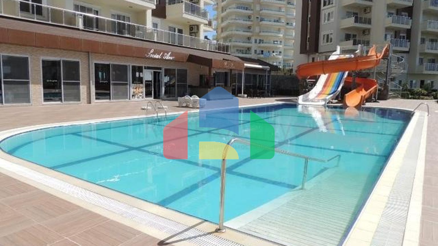 Апартаменти 2 + 1 в районі Авсаллар