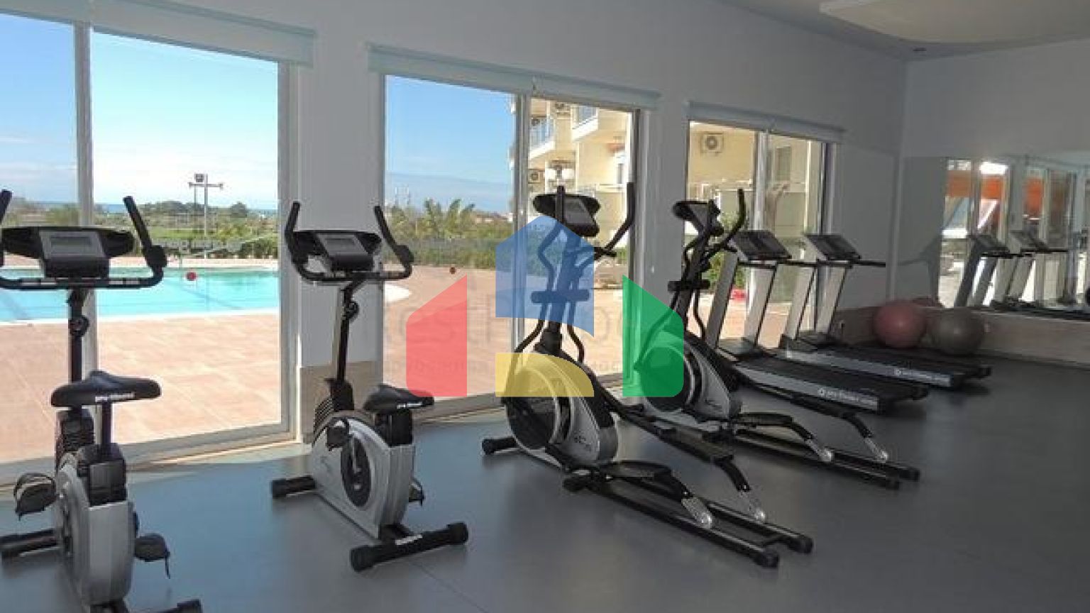 Апартаменти 2 + 1 в районі Авсаллар