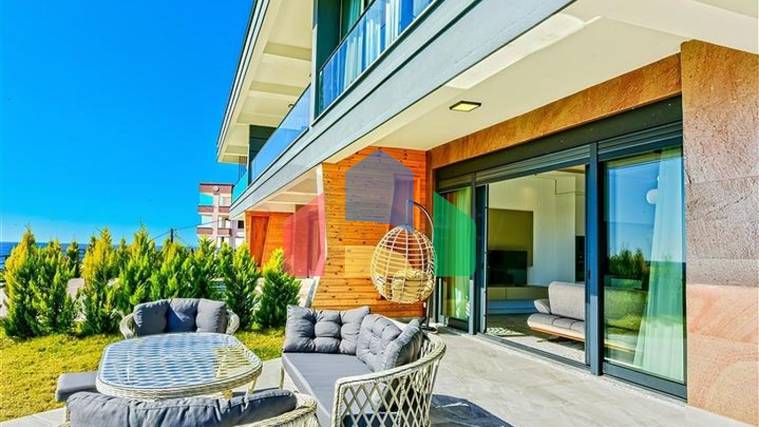 Комплекс роскошных вилл с видом на море в Авсалларе