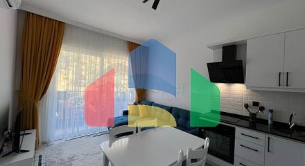 Квартира 1 + 1 посеред хвойного гаю