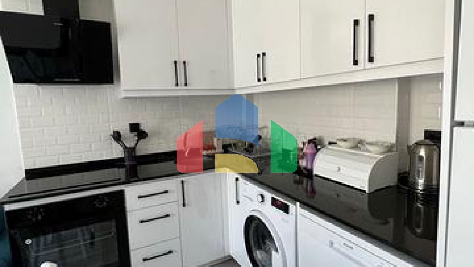 Квартира 1 + 1 посеред хвойного гаю