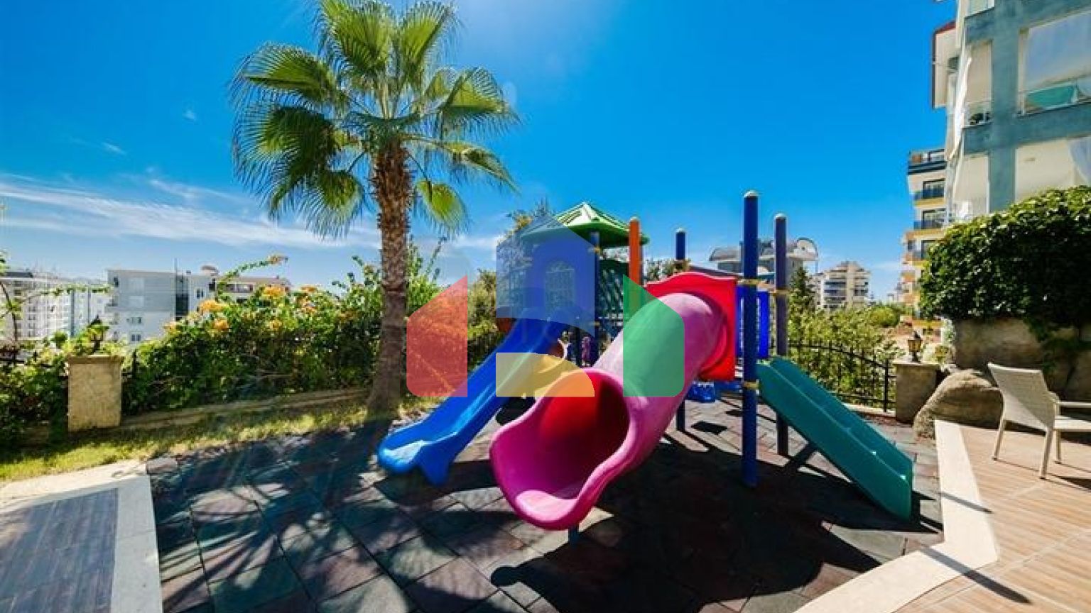 Мебльована квартира 2+1 в одному з житлових комплексів району Авсаллар