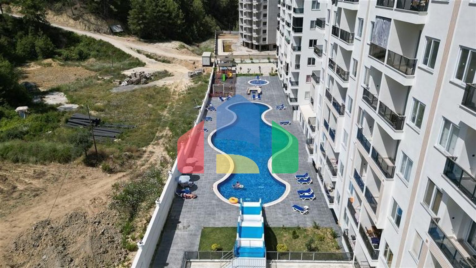 Затишна квартира 1 + 1 в хвойному лісі