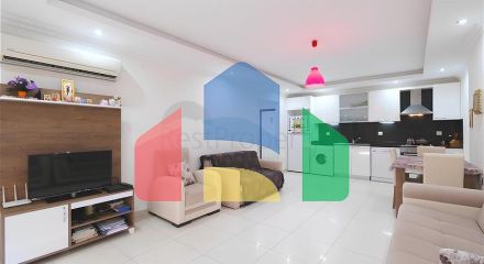 Затишна мебльована квартира з видом на море в Авсалларі