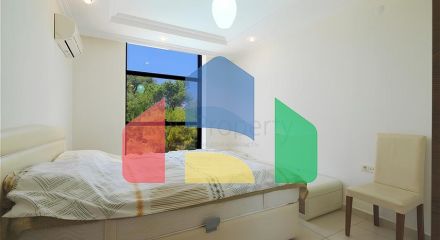 Затишна мебльована квартира з видом на море в Авсалларі