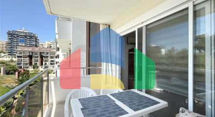 Затишна мебльована квартира з видом на море в Авсалларі