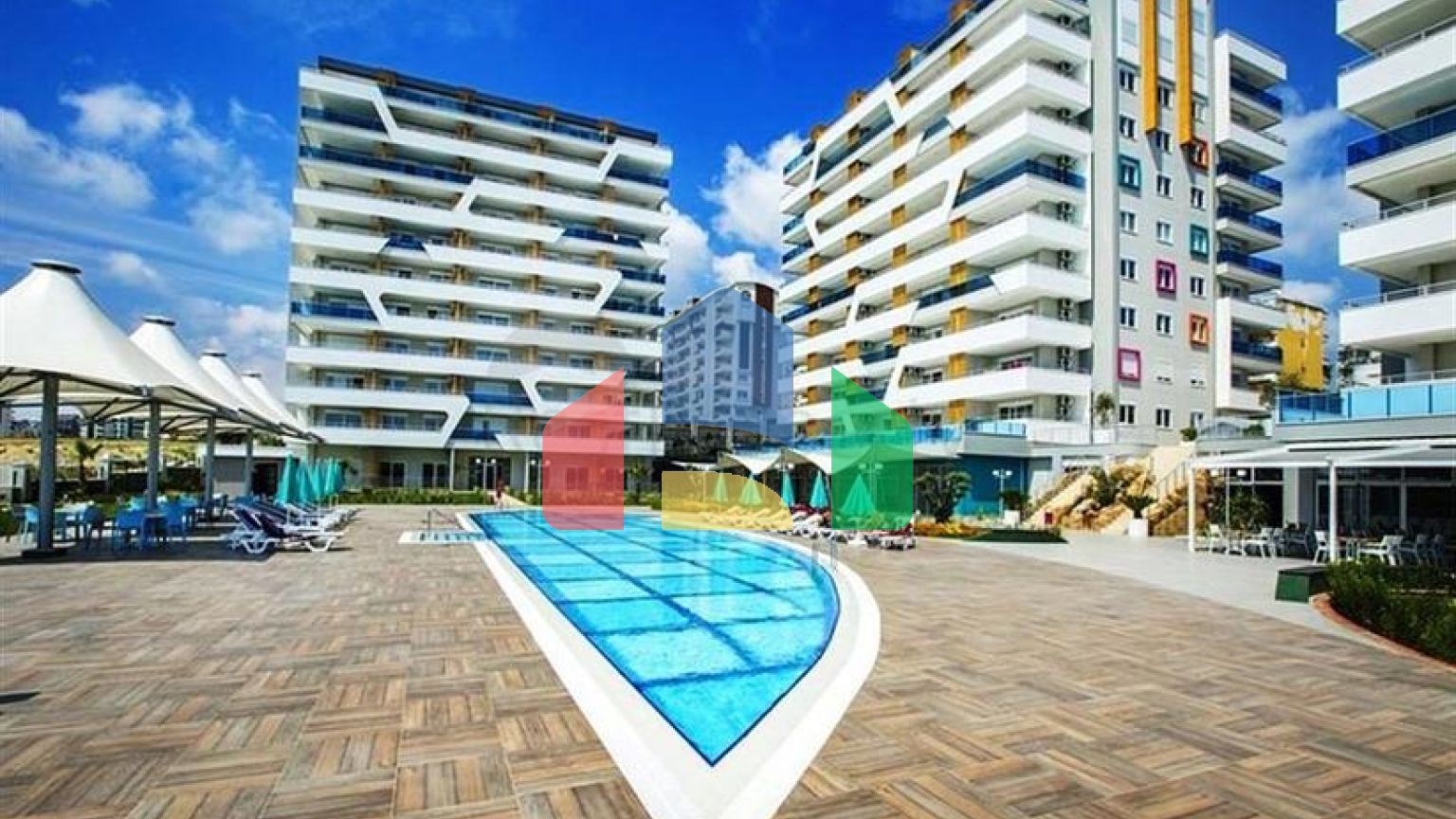 Меблированная трехкомнатная квартира в ЖК с богатой инфраструктурой