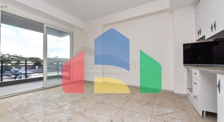 Двухкомнатная квартира в новом доме в районе Авсаллар