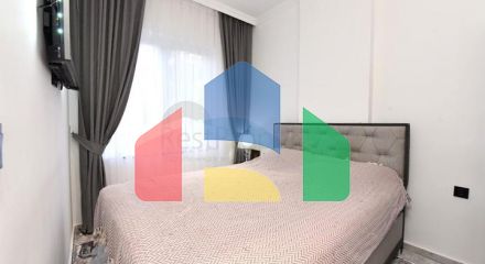 Двокімнатна мебльована квартира в комплексі в сосновому бору