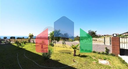 Квартира 2+1 с мебелью и техникой в новом комплексе в районе Инжекум