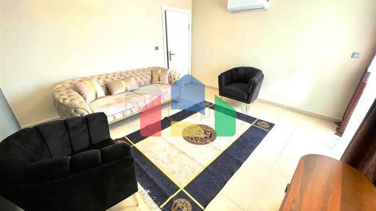 Просторі апартаменти 3 + 1 в районі Авсаллар