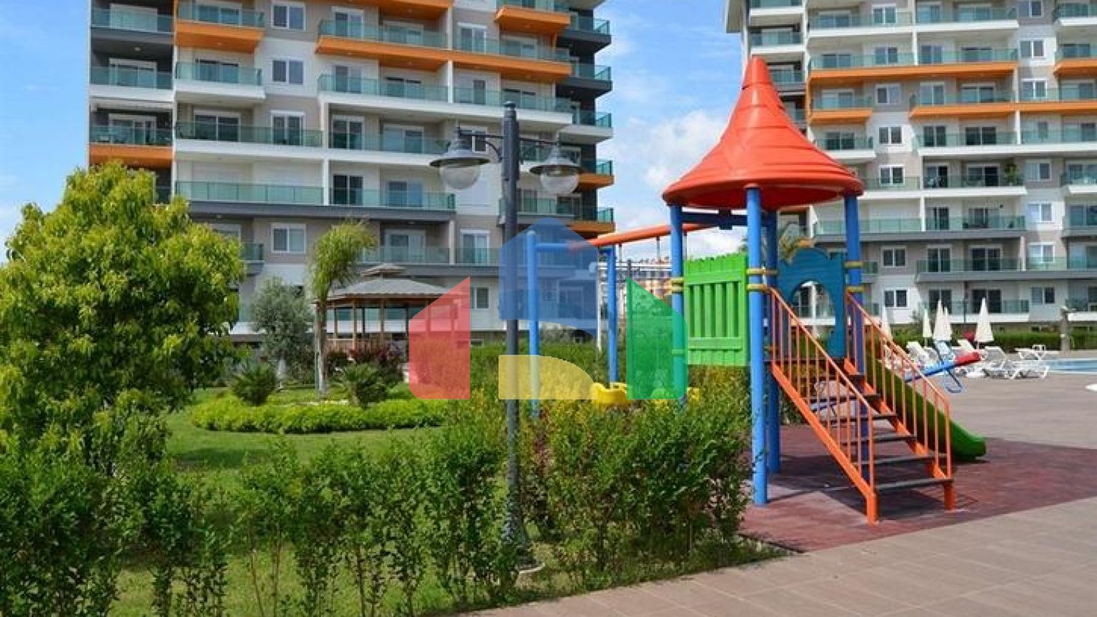 Двухкомнатная квартира с мебелью в районе Авсаллар