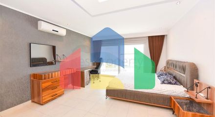 Просторная квартира 4+1 в районе Авсаллар