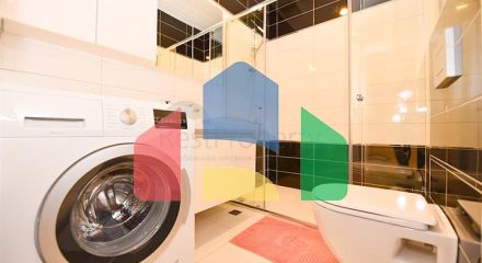 Простора квартира 4 + 1 в районі Авсаллар