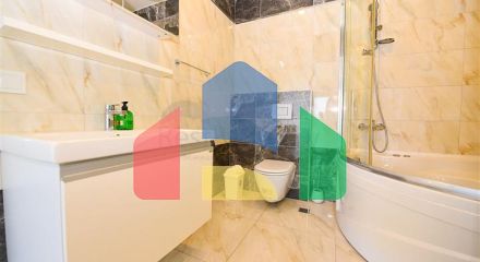 Простора квартира 4 + 1 в районі Авсаллар