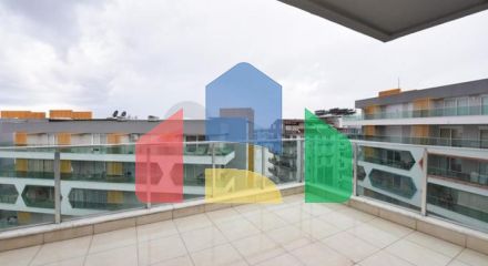 Простора квартира 4 + 1 в районі Авсаллар