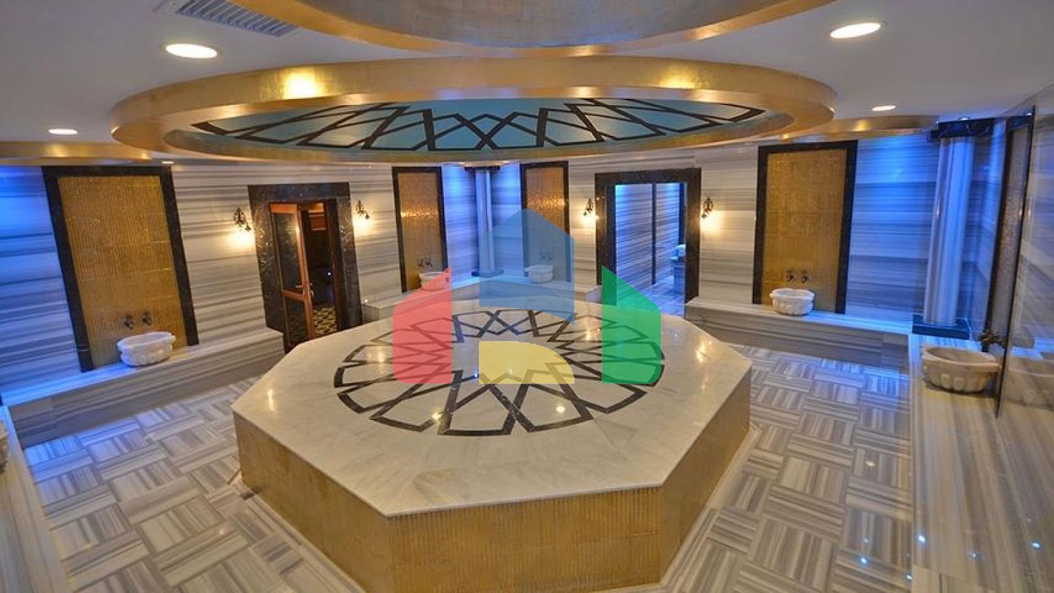 Простора квартира 4 + 1 в районі Авсаллар