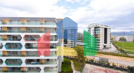 Простора квартира 4 + 1 в районі Авсаллар