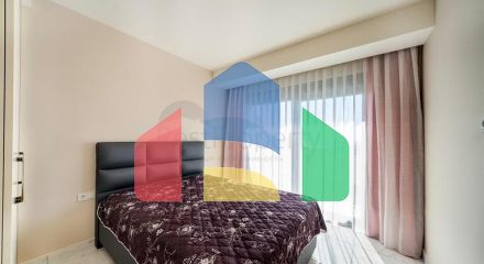 Spacious furnished 3+1 apartment in a modern residential complex in Avsallar
