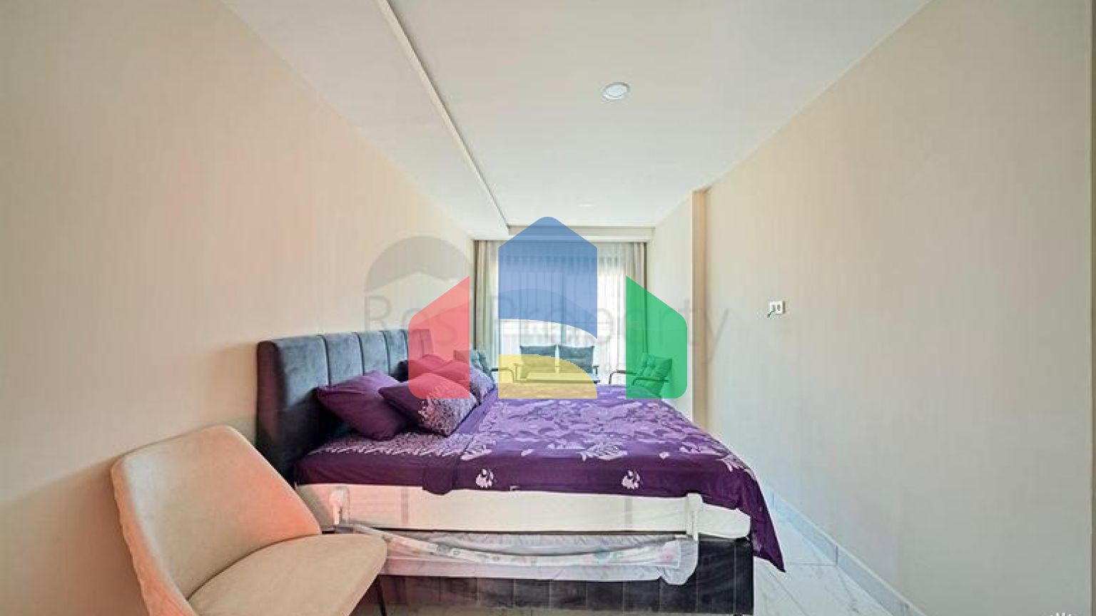 Простора мебльована квартира 3+1 в сучасному житловому комплексі в Авсалларі