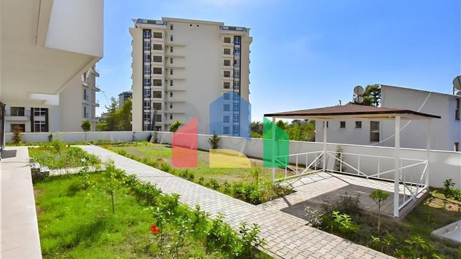 Квартира 1 + 1 в новому комплексі в районі Авсаллар