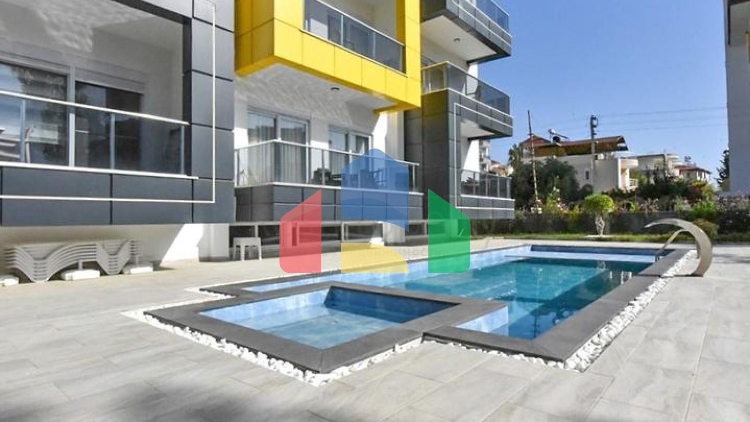 Квартира 1+1 в уютном комплексе в районе Авсаллар