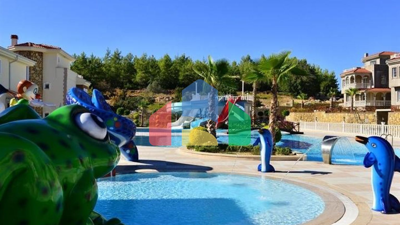 Вилла класса люкс с панорамным видом и полной инфраструктурой в сердце природы