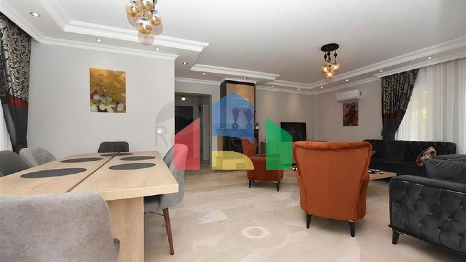 Вилла класса люкс с панорамным видом и полной инфраструктурой в сердце природы