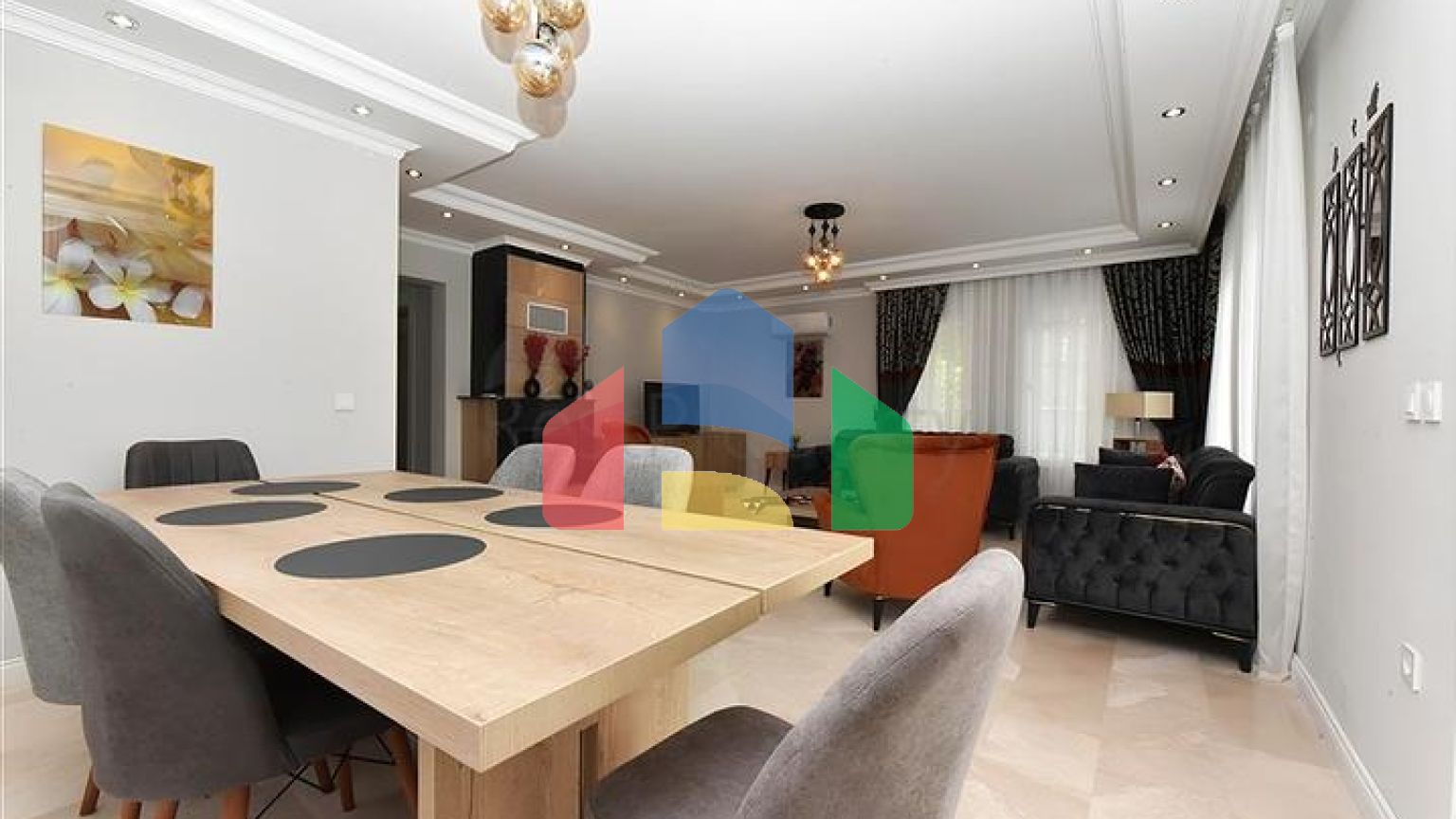 Вилла класса люкс с панорамным видом и полной инфраструктурой в сердце природы