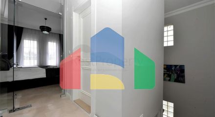 Вилла класса люкс с панорамным видом и полной инфраструктурой в сердце природы