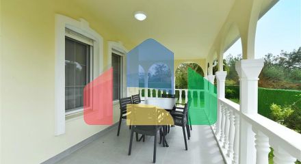 Вилла класса люкс с панорамным видом и полной инфраструктурой в сердце природы