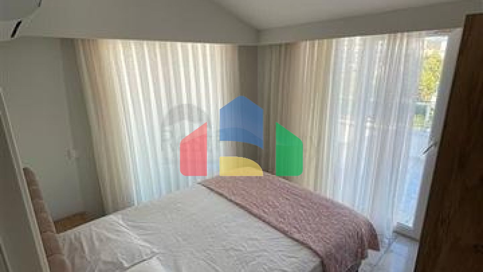 Пентхаус 2 + 1 в районі Авсаллар