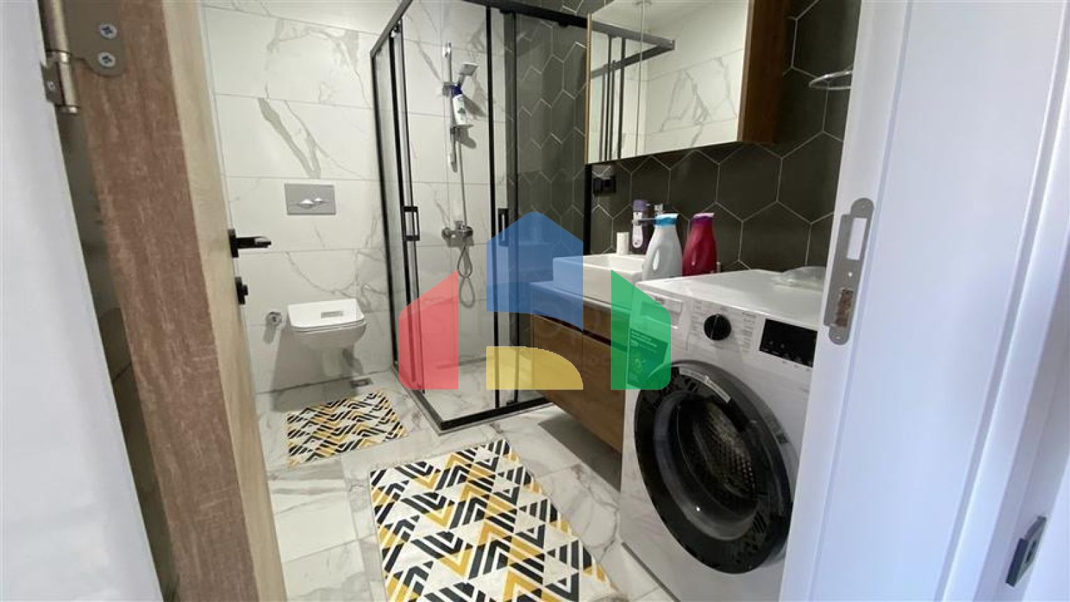 Мебльований пентхаус 2 + 1 в Авсалларі